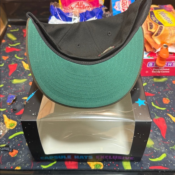 Anaheim Ducks Hat - Picture 5 of 5